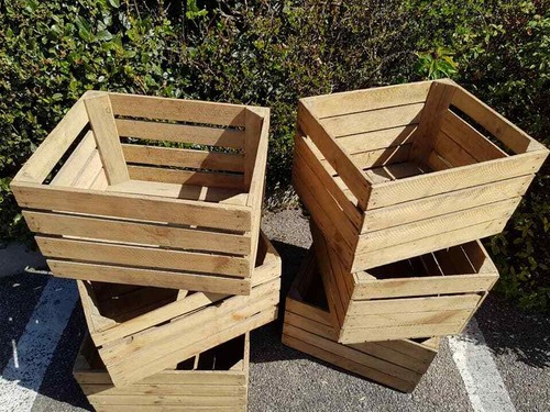 Clean wooden apple - wooden, crates